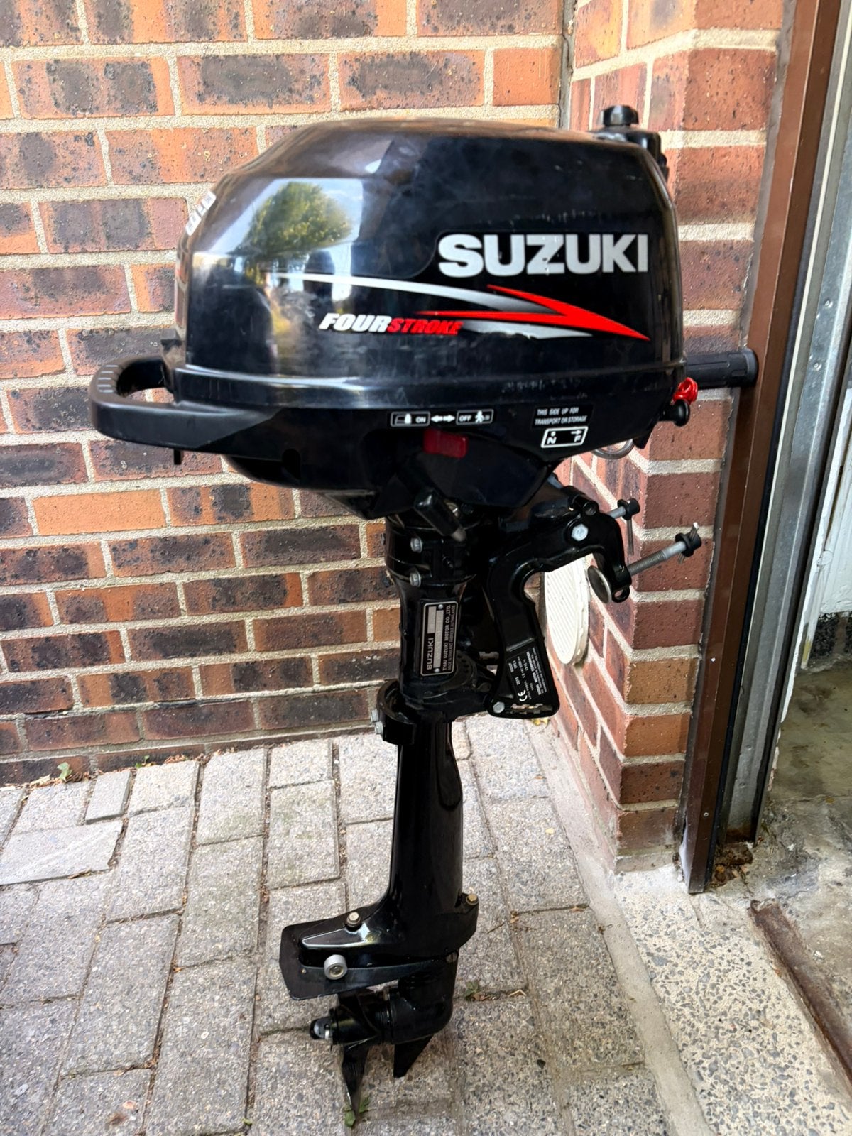 Suzuki DF2.5 4-takt buitenboordmotor, Watersport en Boten, Ophalen, Zo goed als nieuw, Buitenboordmotor