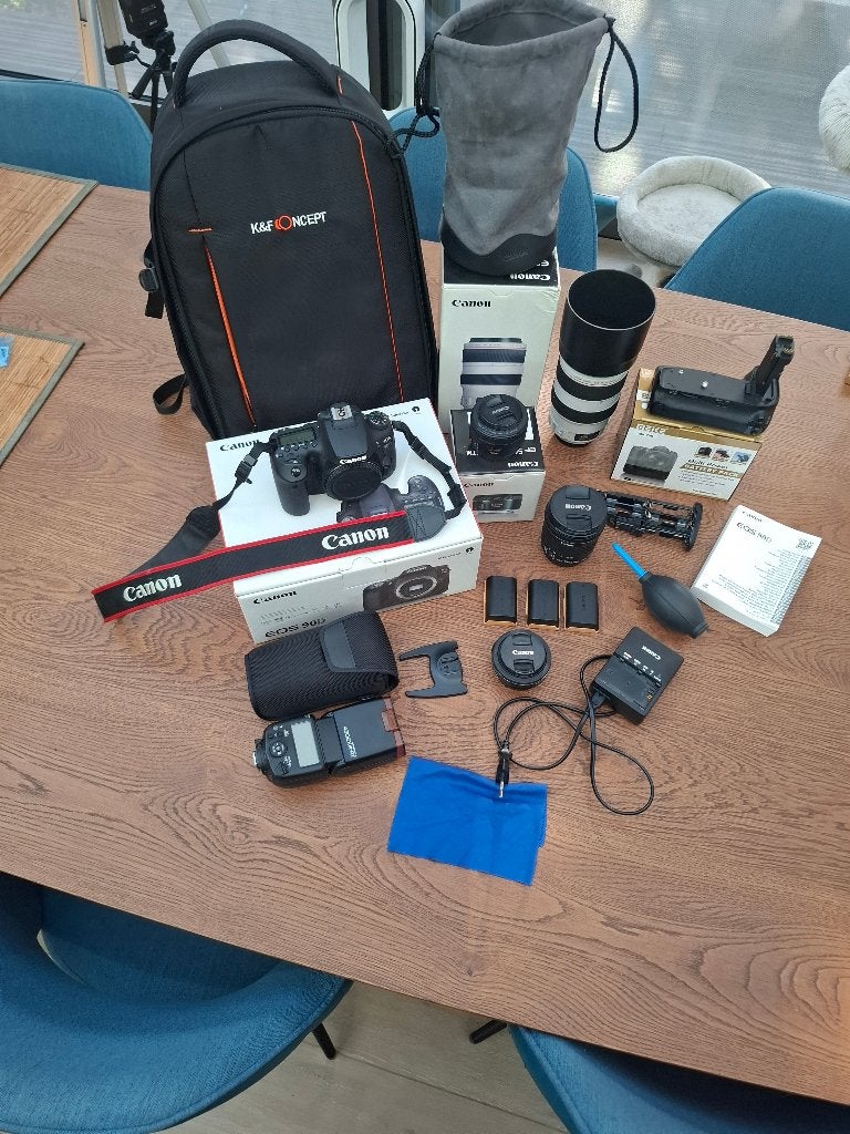 Cannon EOS 90D, Ophalen, Zo goed als nieuw, Canon