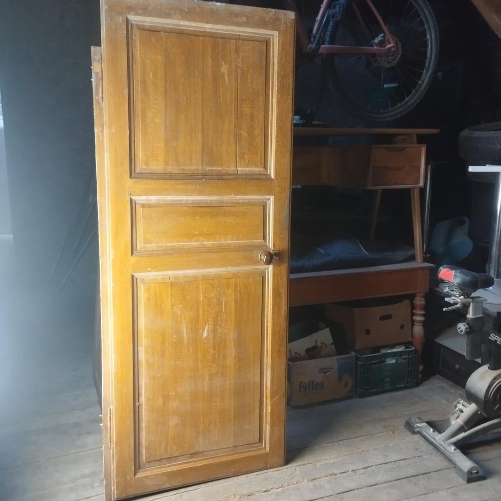 porte  en sapin