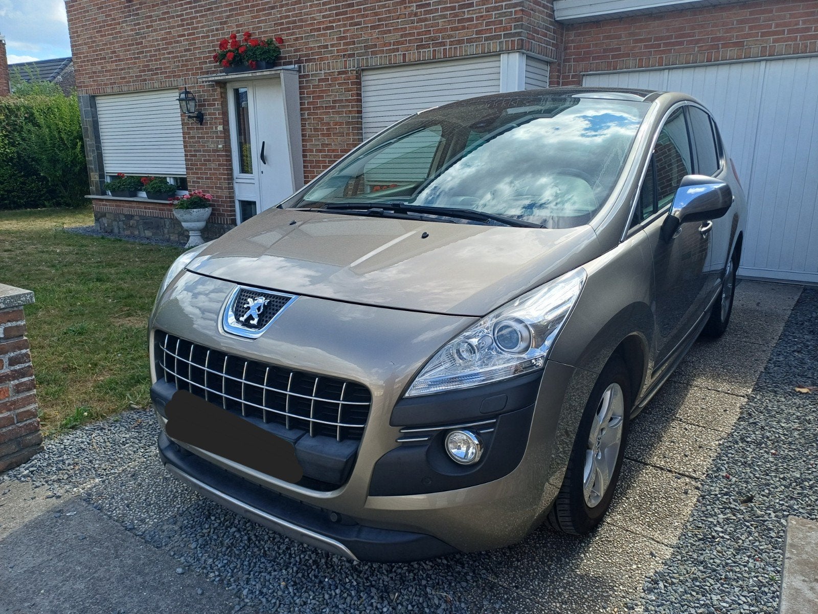 Peugeot 3008 1.6 HDI  exclusief  full optie, Zwart, 4 cilinders, Bruin, 1600 cc