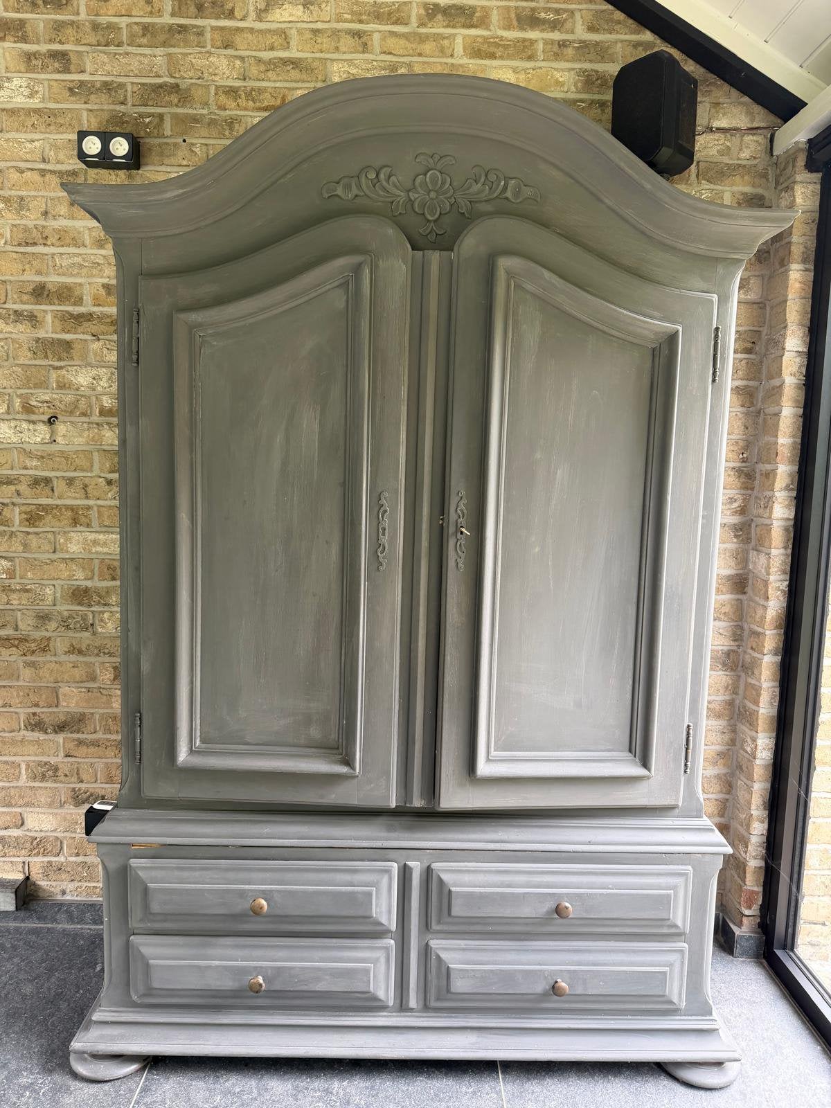 Zeer degelijke massief houten kast, Huis en Inrichting, Kasten | Boekenkasten, Ophalen, Gebruikt, Met deur(en), 200 cm of meer