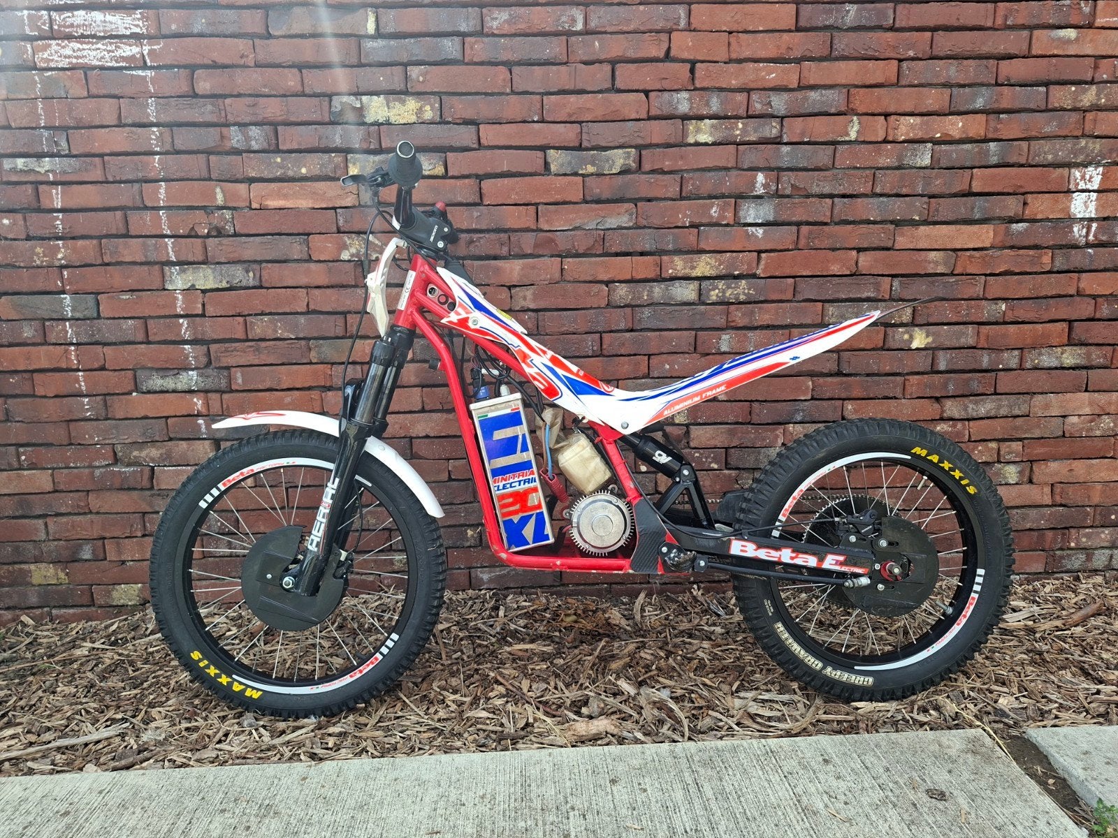 Beta Mini - Trial 20 Xl ( Oset / TRRS / Torrot ), Fietsen en Brommers, Ophalen, Gebruikt, Schijfrem, Overige typen