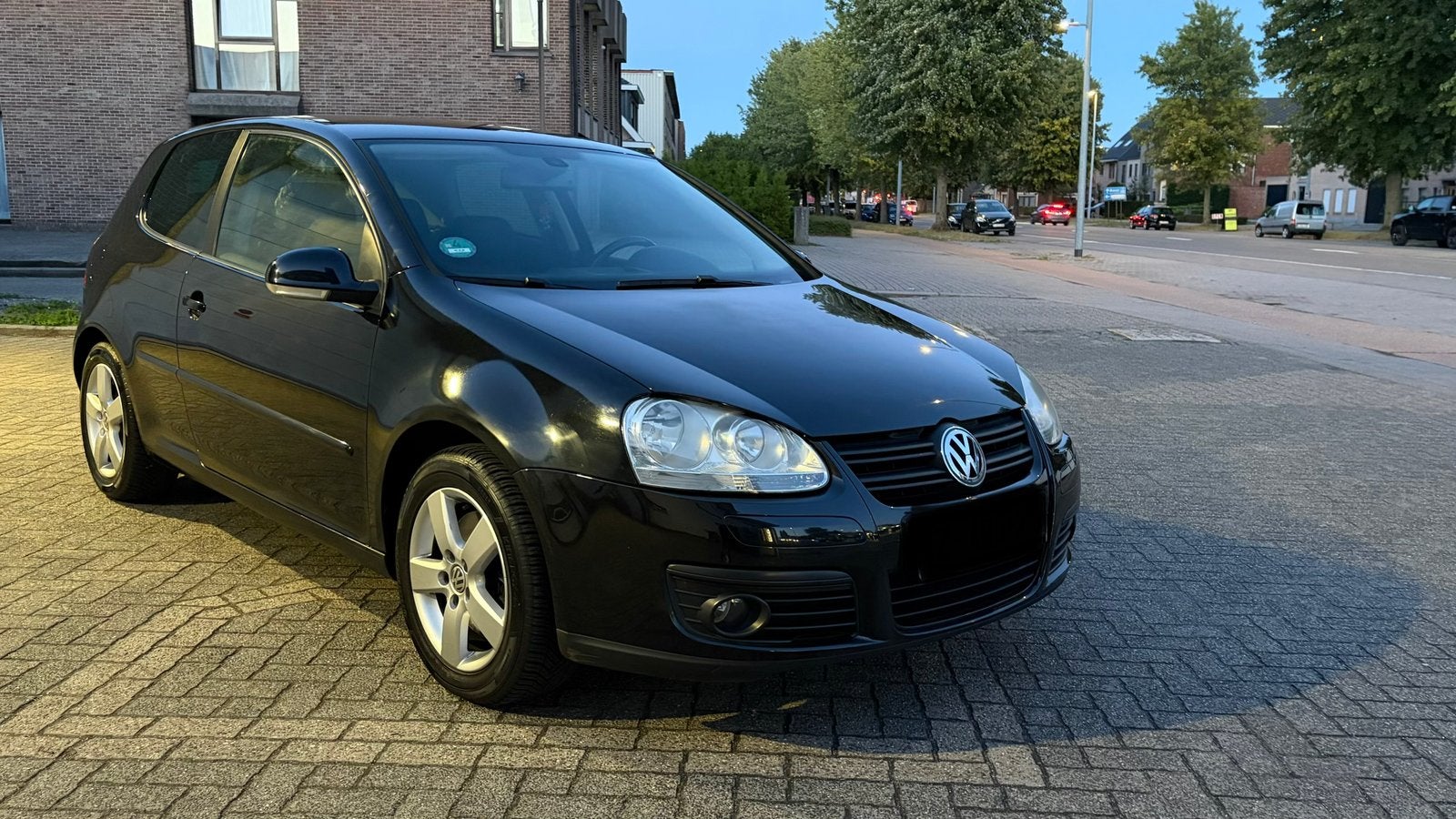 Volkswagen golf 5 GT 1.4 benzine gekeurd, Auto's, Volkswagen, Voorwielaandrijving, Dealer onderhouden, Stof, Zwart