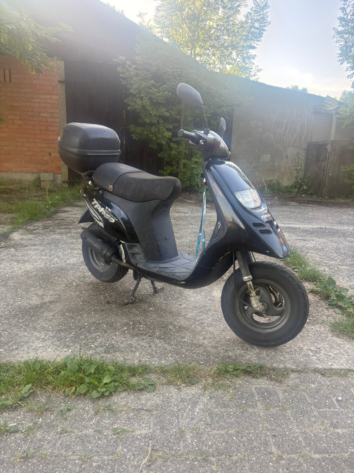 Piaggio gilara Typhoon 50 cc duits, Fietsen en Brommers, Snorfietsen en Snorscooters, Zo goed als nieuw, Piaggio, Ophalen