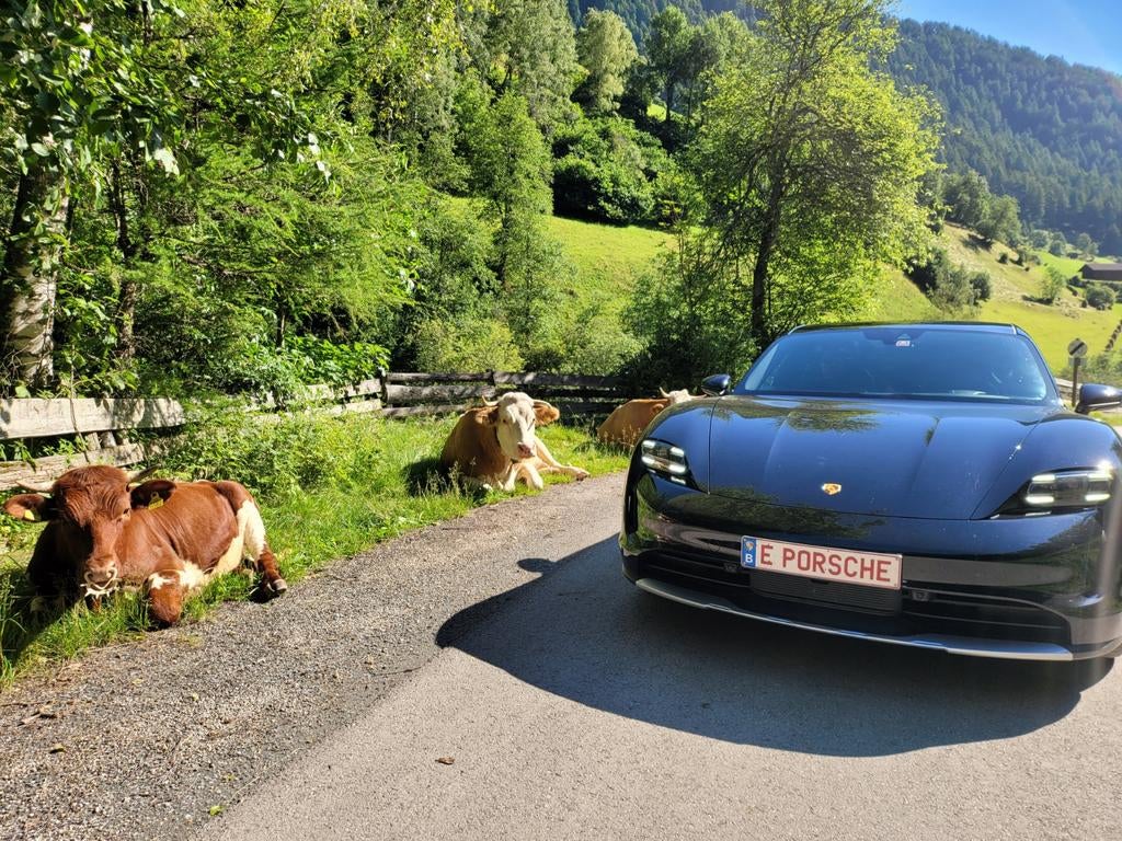 Taycan 4 cross turismo black edition, Autos, Porsche, Particulier, Taycan, Électrique, Enlèvement