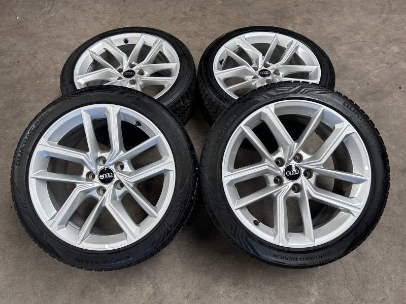 18 inch originele velgen + all season banden Audi A5 S5 S li, Autos : Pièces & Accessoires, Pneus et Jantes, 245 mm, 4 Saisons