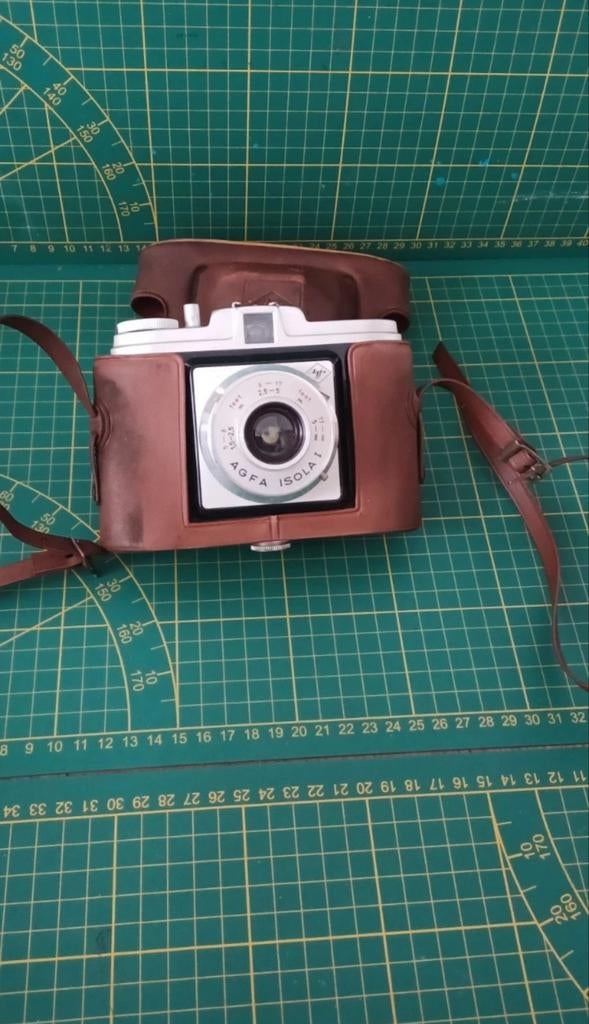 Ancien appareil photo Agfa isola 1, Ophalen