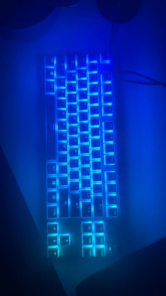 Apex pro tkl 2023, Computers en Software, Ophalen of Verzenden, Zo goed als nieuw