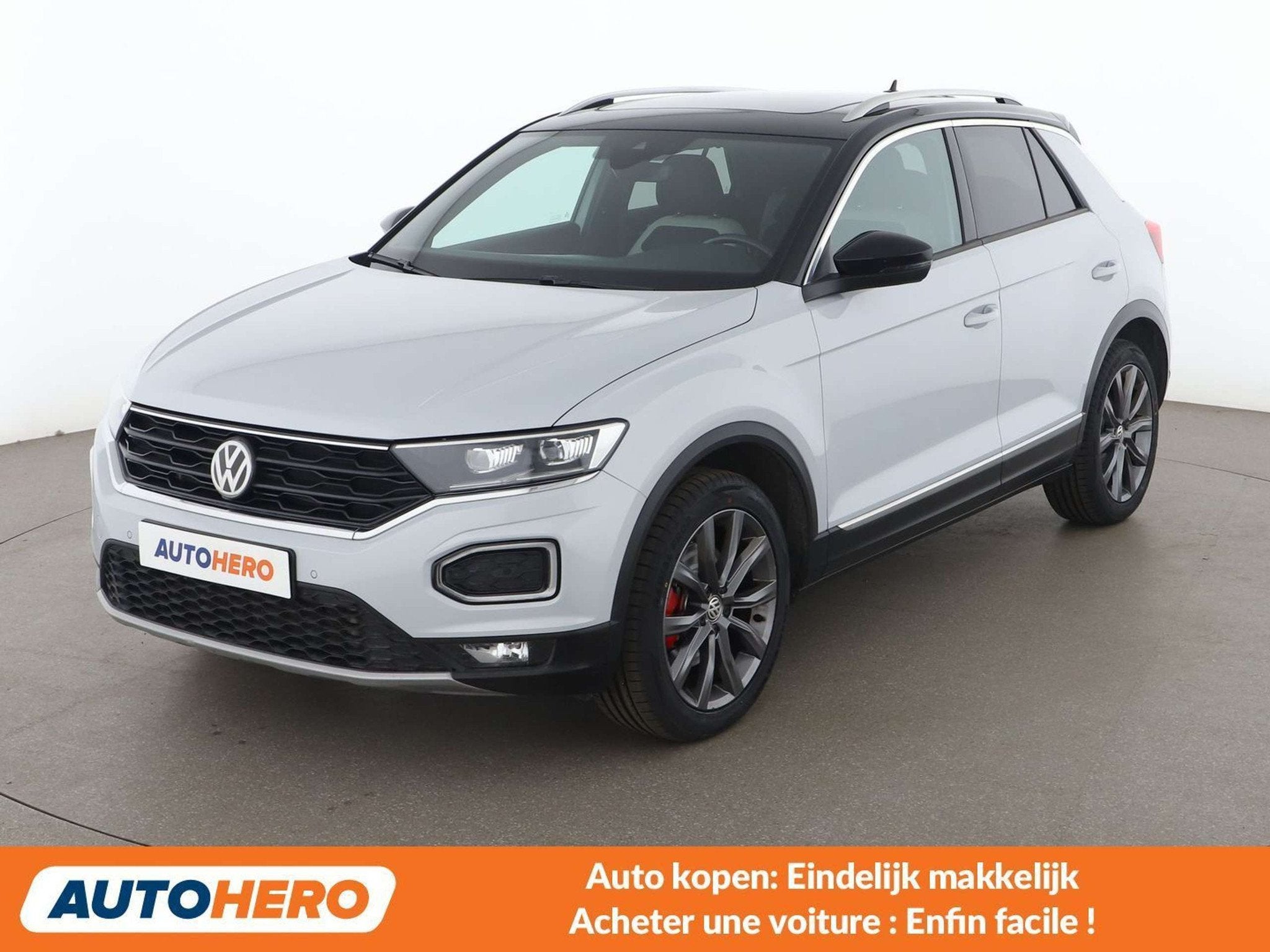 Volkswagen T-Roc 2.0 TSI Sport 4Motion (bj 2018, automaat), Auto's, Automaat, Stof, Gebruikt, 1984 cc