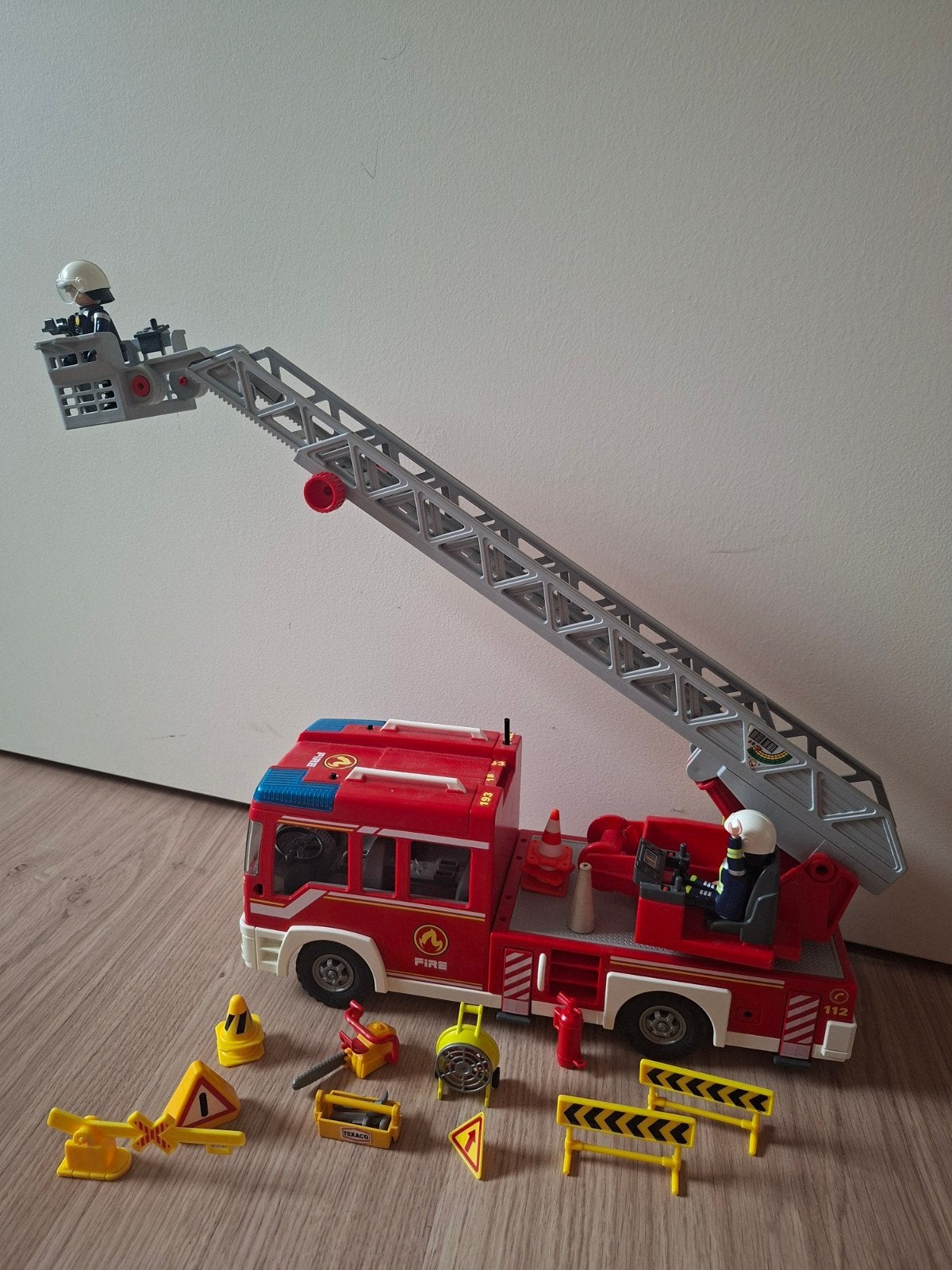 playmobil brandweerwagen, Enlèvement