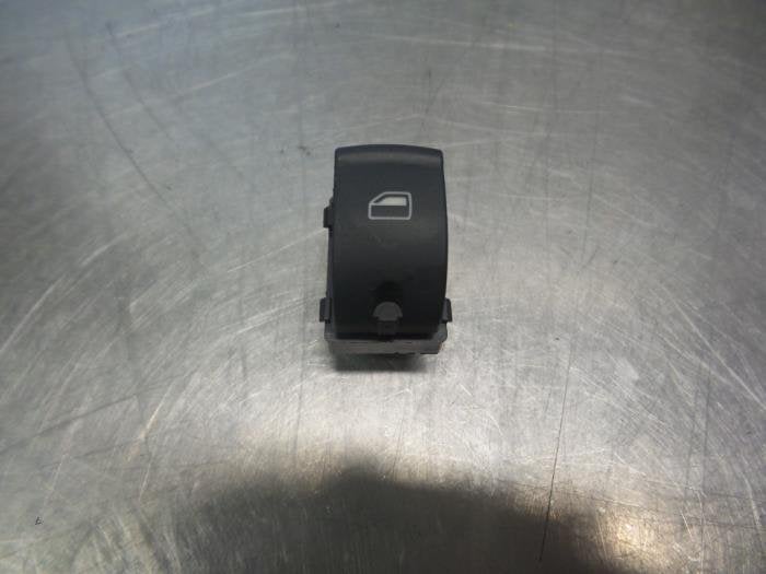 Commutateur vitre électrique d'un Audi A6 (A6 04-), -, 3 mois de garantie, Utilisé, -