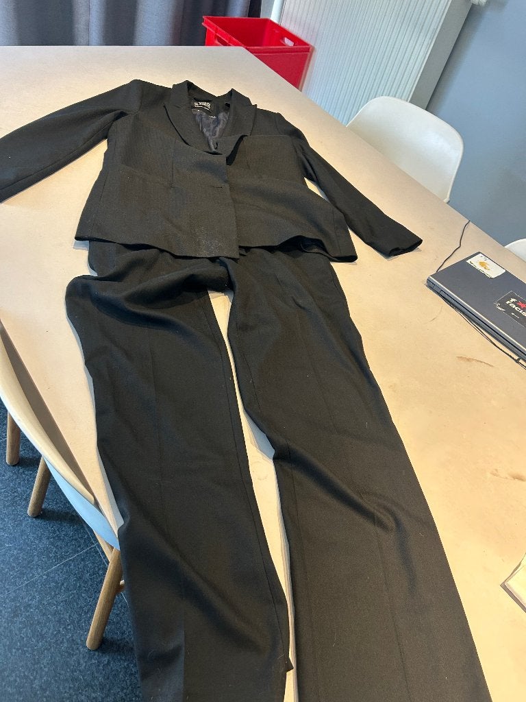 Mantelpakje blouse, Kleding | Dames, Kostuum of Pak, Zo goed als nieuw, Grijs, Ophalen