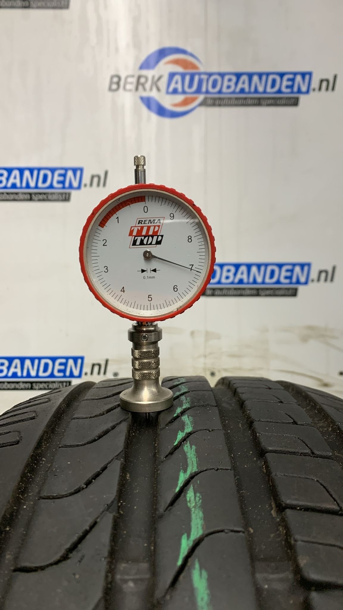 2x Pirelli Scorpion Verde MO 235/50 R20 100W 235/50/20 23550, Auto-onderdelen, Banden en Velgen, Gebruikt, -, -, Ophalen of Verzenden