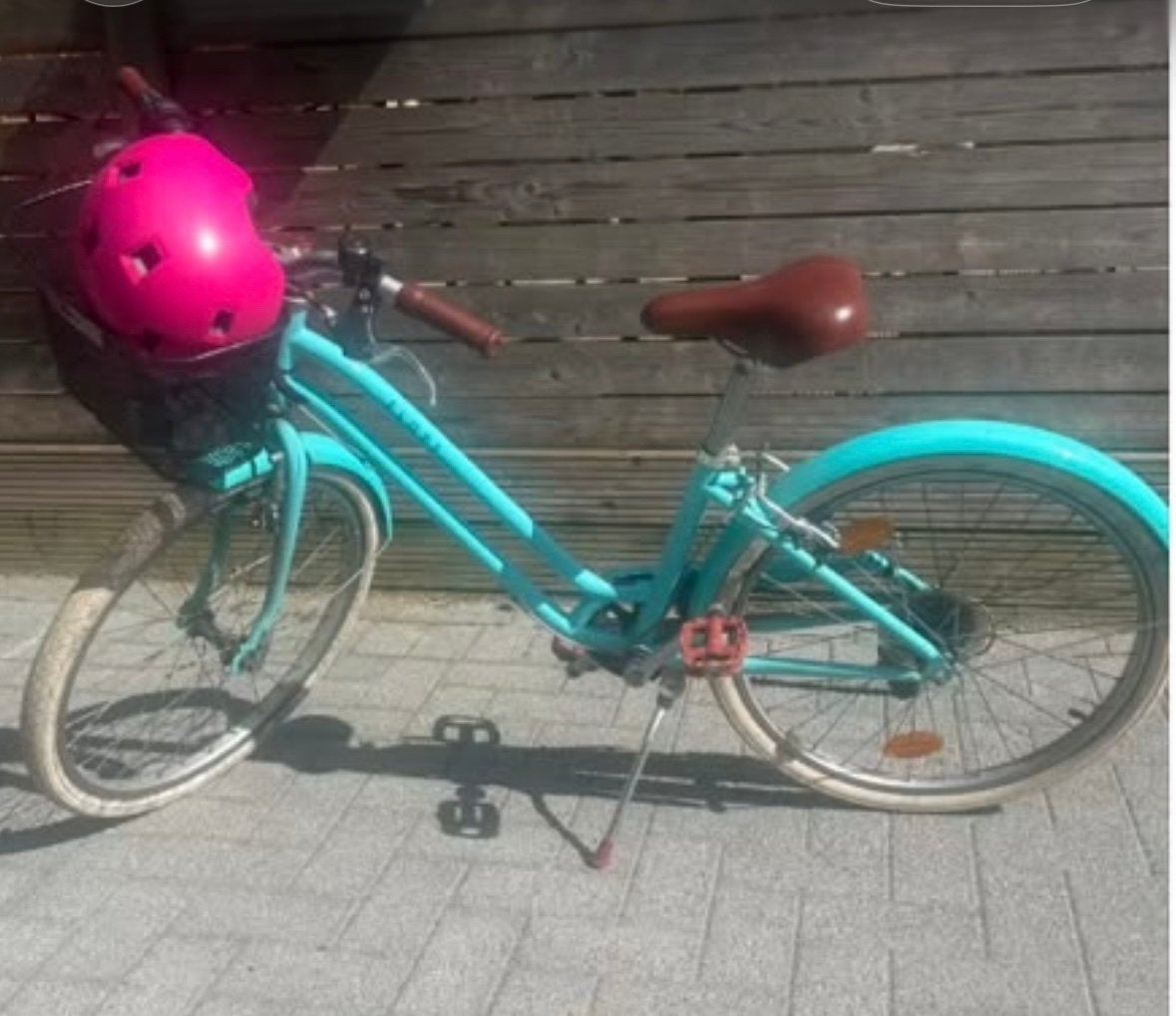 Meisjes fiets + helm, Ophalen, Zo goed als nieuw