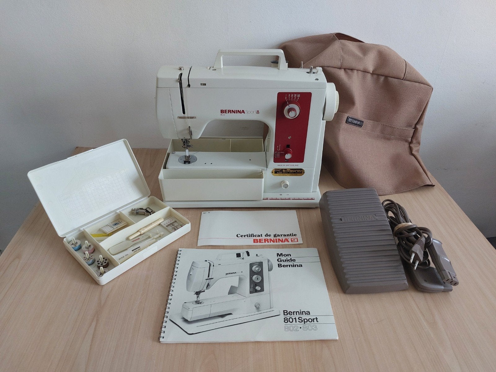 machine à coudre BERNINA, Hobby & Loisirs créatifs, Enlèvement, Machine à coudre, Bernina