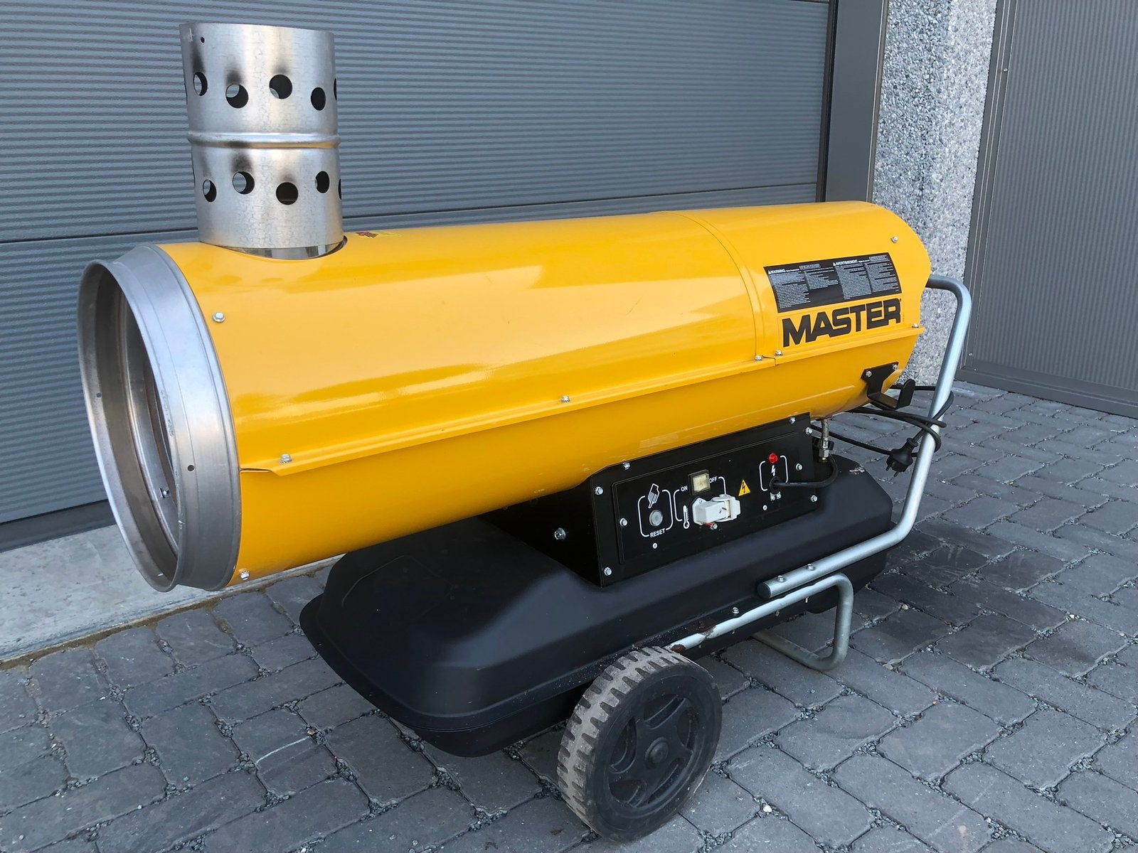 MCS / Master BV 170E petroleum heteluchtkanon 47 kW, Doe-het-zelf en Bouw, Ophalen, Zo goed als nieuw
