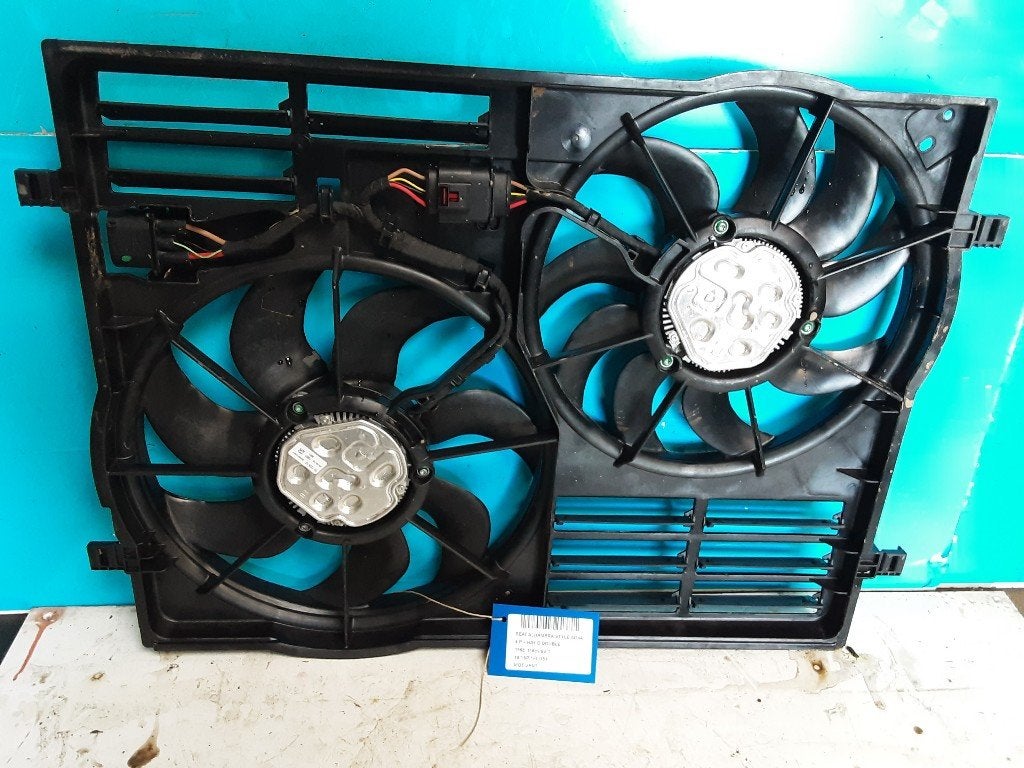VENTILATEUR RADIATEUR MOTEUR Alhambra (7N) (7N0121205F), Autos : Pièces & Accessoires, Mevr. I. Hauben, Utilisé, Rue de l'Espoir 34 34
4030  GRIVEGNÉE, BE