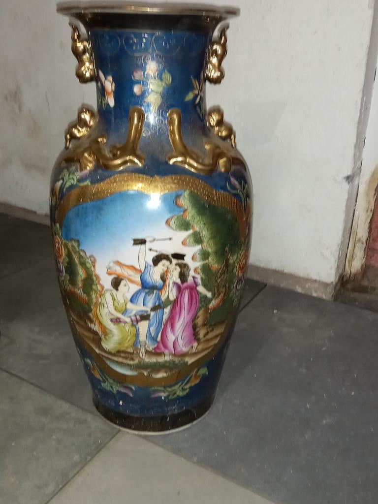 Vase chinois en très bon état à un prix acceptable., Enlèvement