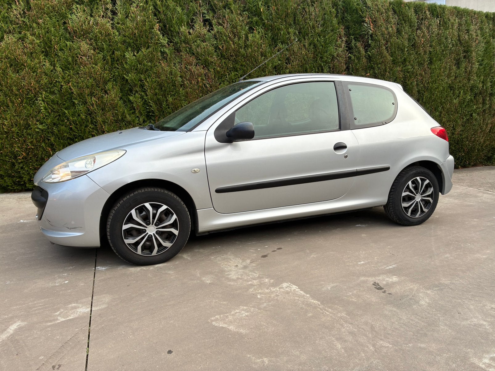 206+ 1.1 benzine 2012 85.000km nieuwe D-riem GARANTIE, Auto's, Particulier, Te koop, Benzine