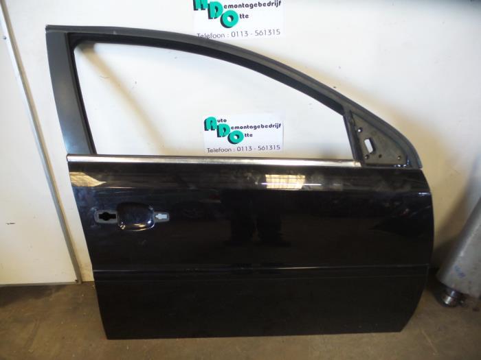 Portier 4Deurs rechts-voor van een Opel Vectra (Vectra C 02-, Gebruikt, -, Deur, -