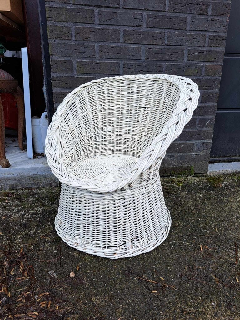 Vintage, rotan kinderstoel, wit, Huis en Inrichting, Ophalen, Wit, Riet of Rotan, Zo goed als nieuw