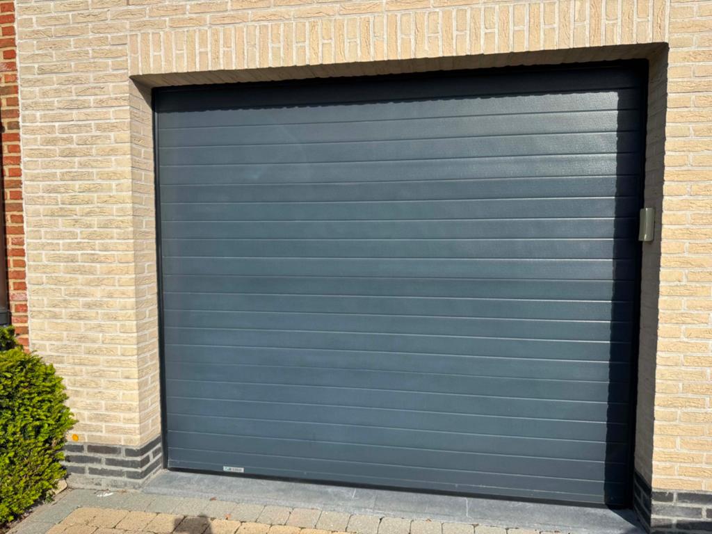 Sectionaal poort.