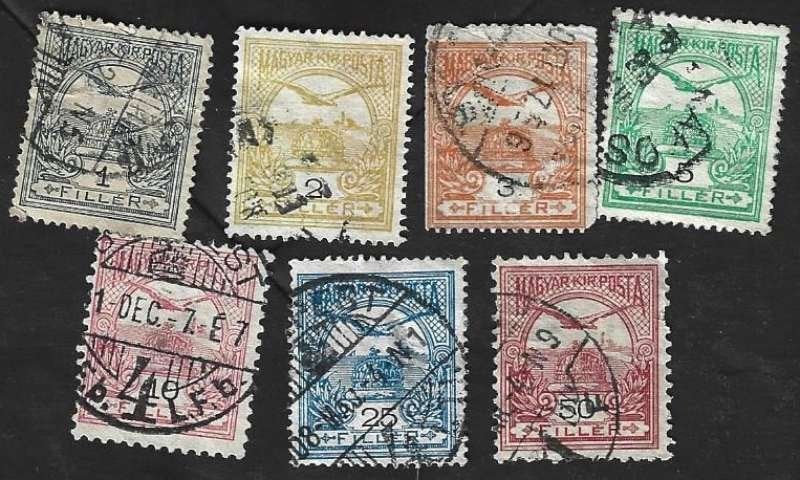 7 Postzegels Hongarije 1900 Stefanuskroon en turul, Postzegels en Munten, Postzegels | Europa | Hongarije, Ophalen of Verzenden