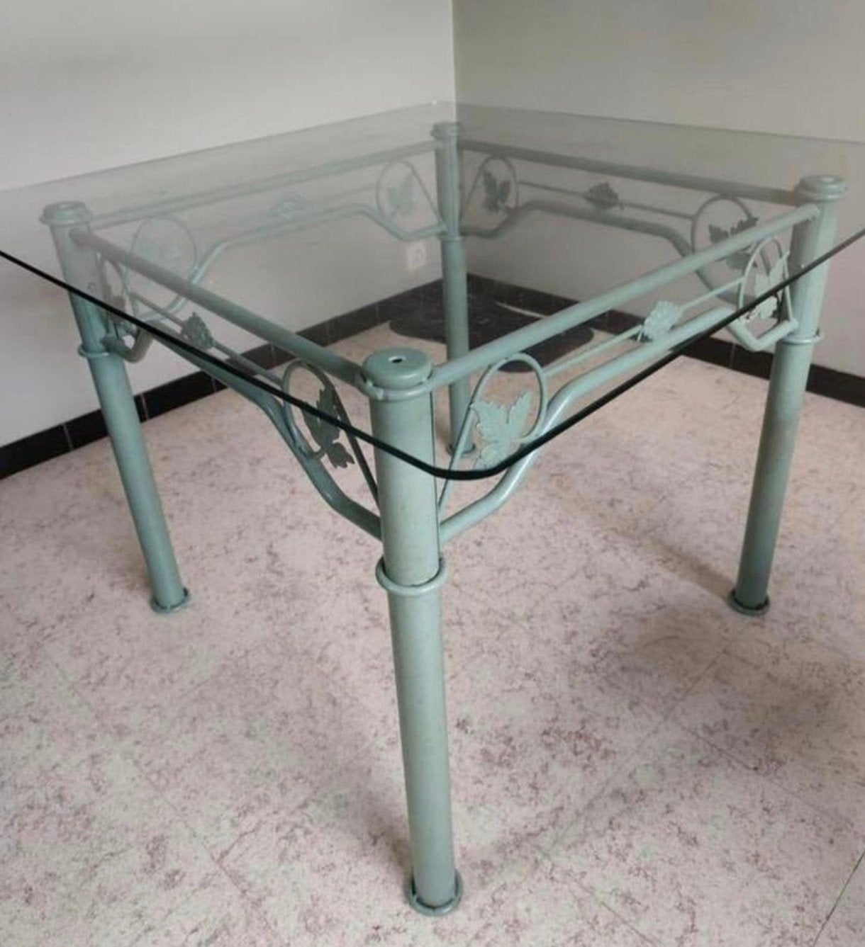 Keukentafel, Ophalen