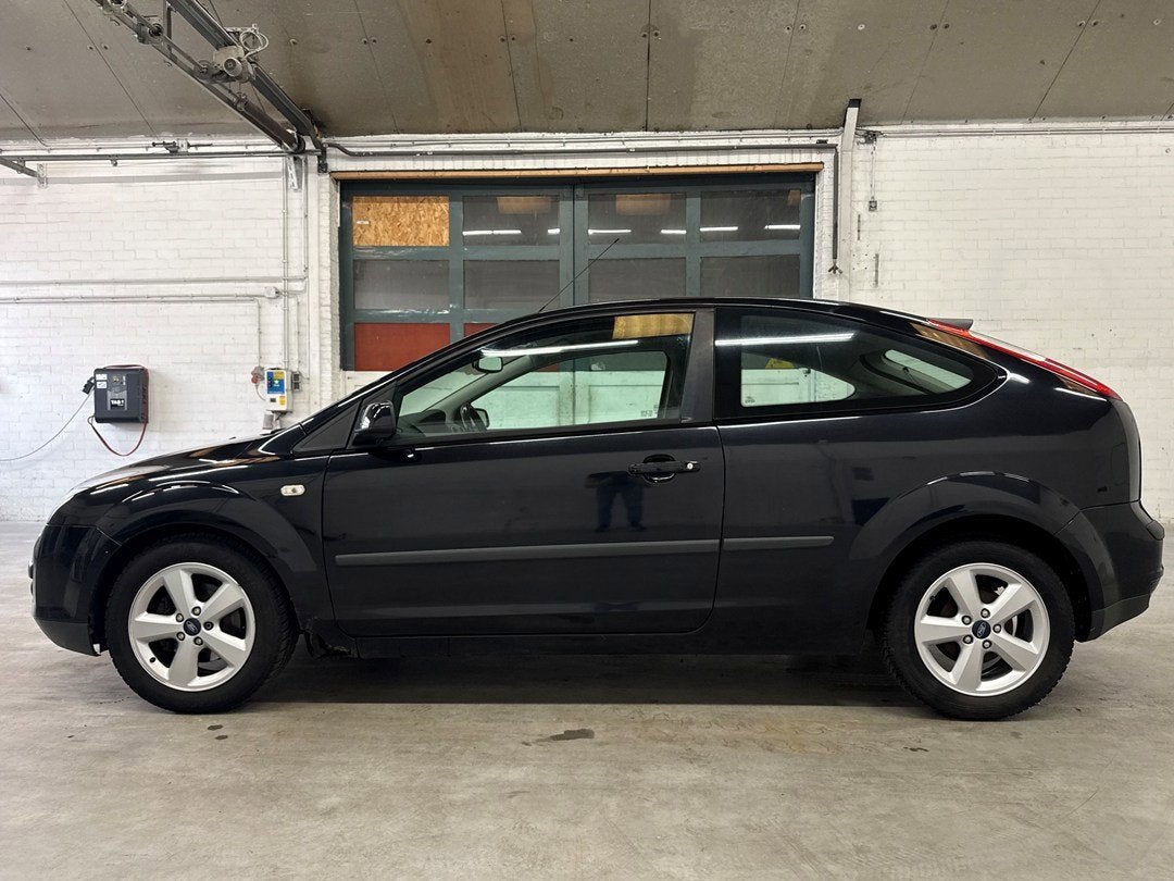 Ford Focus 1.6-16V First Edition | Airco | Cruise control, Auto's, 1596 cc, Gebruikt, 610 kg, Zwart
