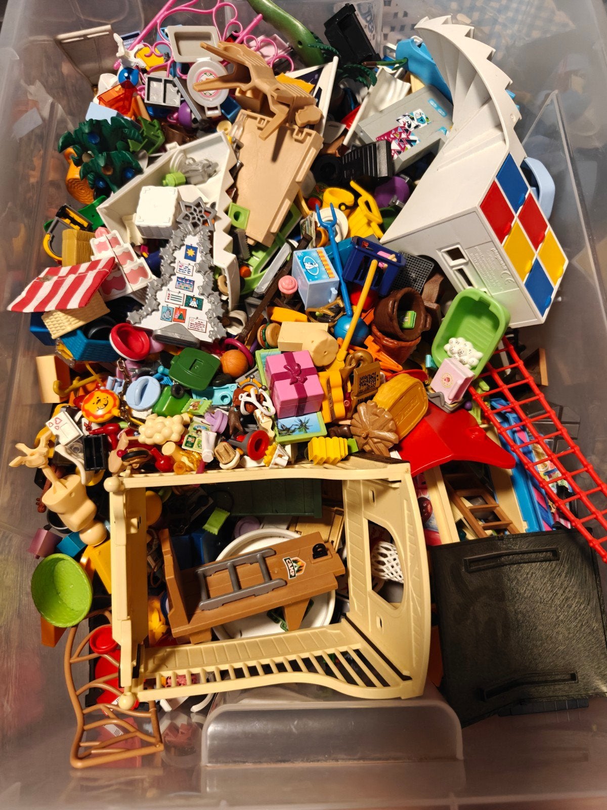 Grote hoeveelheid Playmobil meubels & accessoires, Ophalen of Verzenden, Family fun, Losse onderdelen, Overige typen