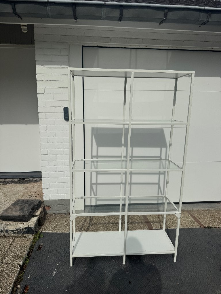 Rek Ikea, Enlèvement, Utilisé