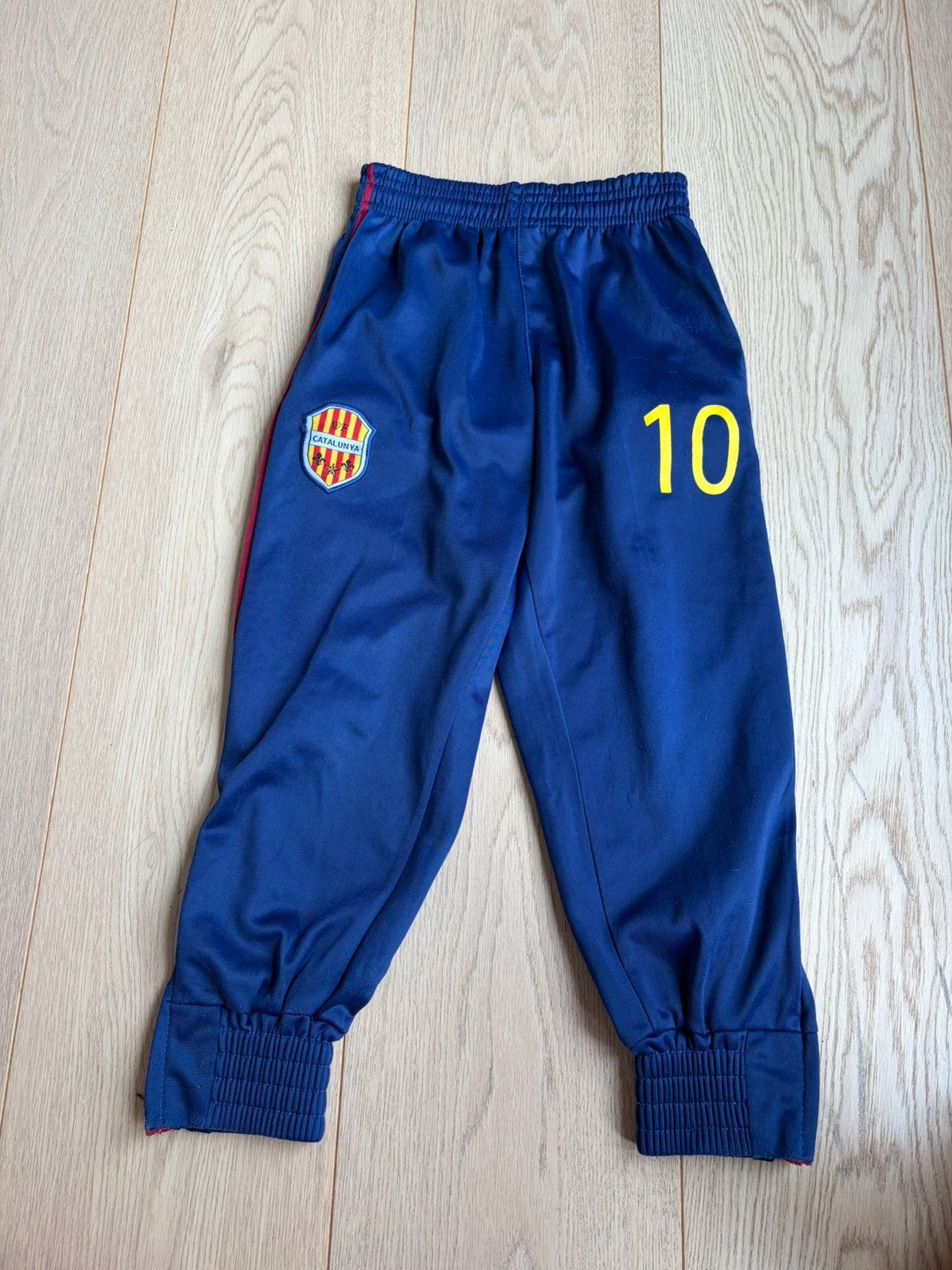 Voetbal broek jongen valt als maat 116, Enlèvement ou Envoi, Comme neuf, Garçon, Pantalon