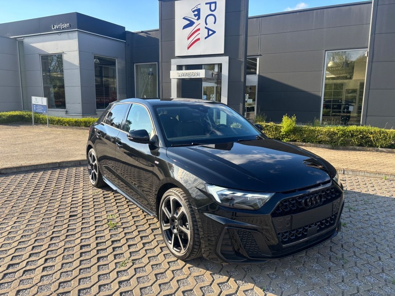 Audi A1 Sportback Adrenalin Black Edition 30 TFSI (bj 2025), Auto's, Audi, Automaat, Stof, 116 pk, Zwart
