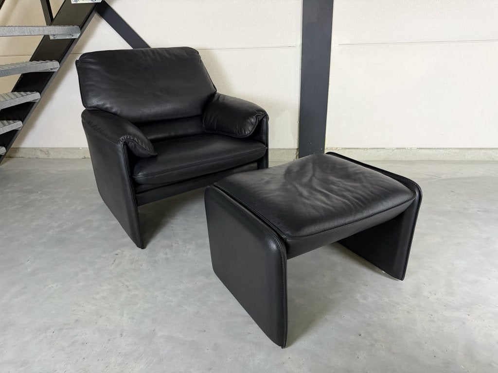 Bora Beta fauteuil – Zwart Leder – Zeer goede staat, Huis en Inrichting, Fauteuils, Ophalen, Zo goed als nieuw, Pode Artifort Harvink