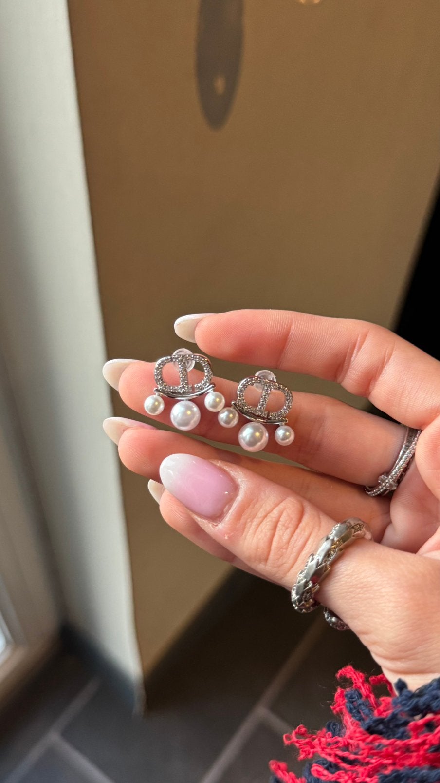 DIOR OORBELLEN NIEUW: 30€!, Handtassen en Accessoires, Ophalen of Verzenden, Nieuw