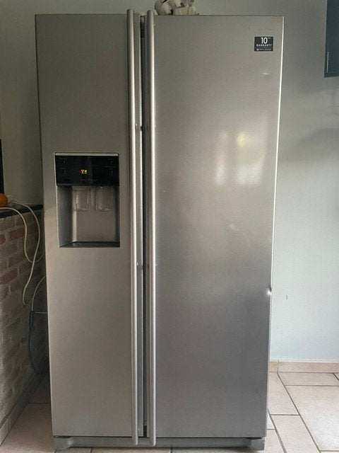Réfrigérateur américain SAMSUNG, Electroménager, Réfrigérateurs & Frigos, Comme neuf, Avec congélateur séparé, 150 à 200 litres