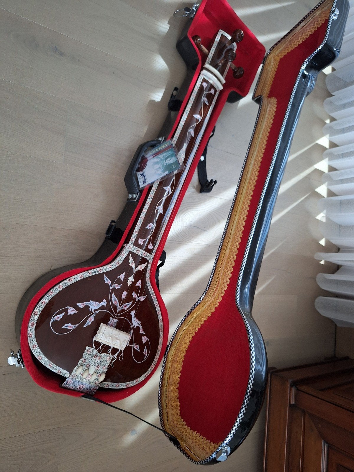 Baby tanpura, Musique & Instruments, Instruments à corde | Autre, Enlèvement