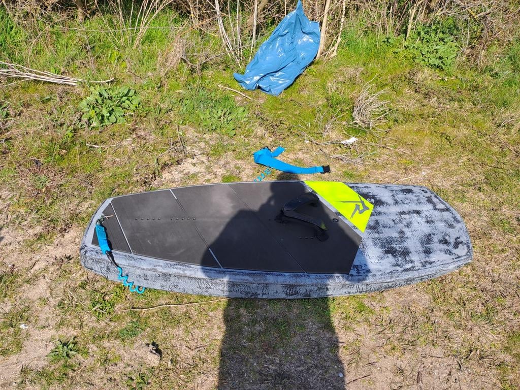 Wingfiol board, Ophalen