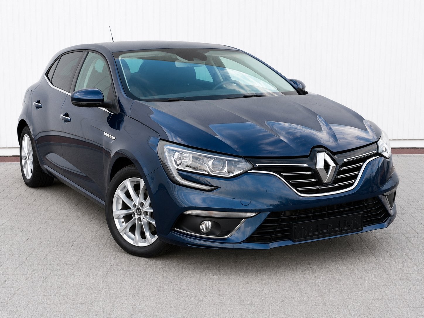 RENAULT MEGANE IV 1.2 TCe 130 INTENS 2017/Euro6b, Auto's, Renault, Particulier, Mégane, ABS, Adaptive Cruise Control, Airbags