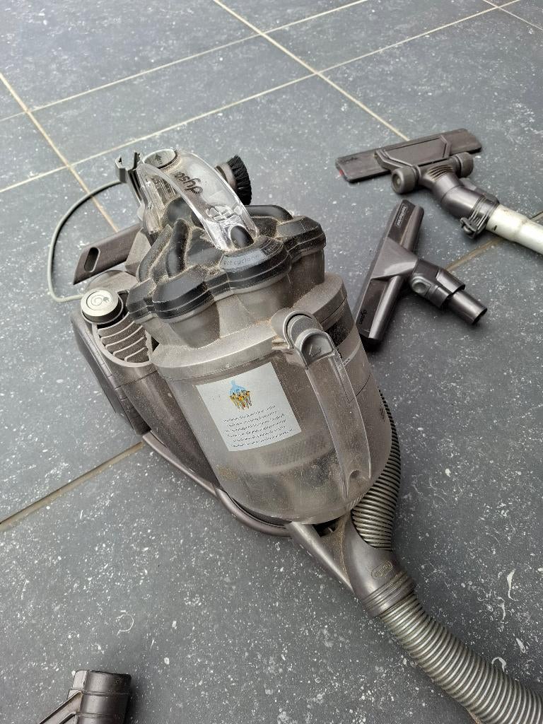 Stofzuiger, Ophalen, Gebruikt, Reservoir, 1200 tot 1600 watt
