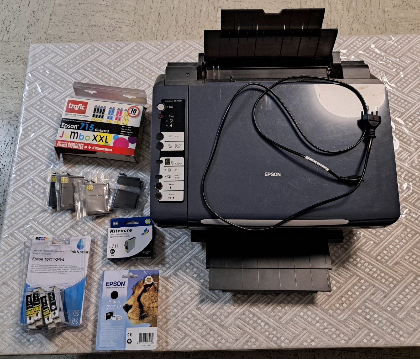 Imprimante scanner,  Epson Stylus DX7400 +10 cartouches noir, Enlèvement, Imprimante