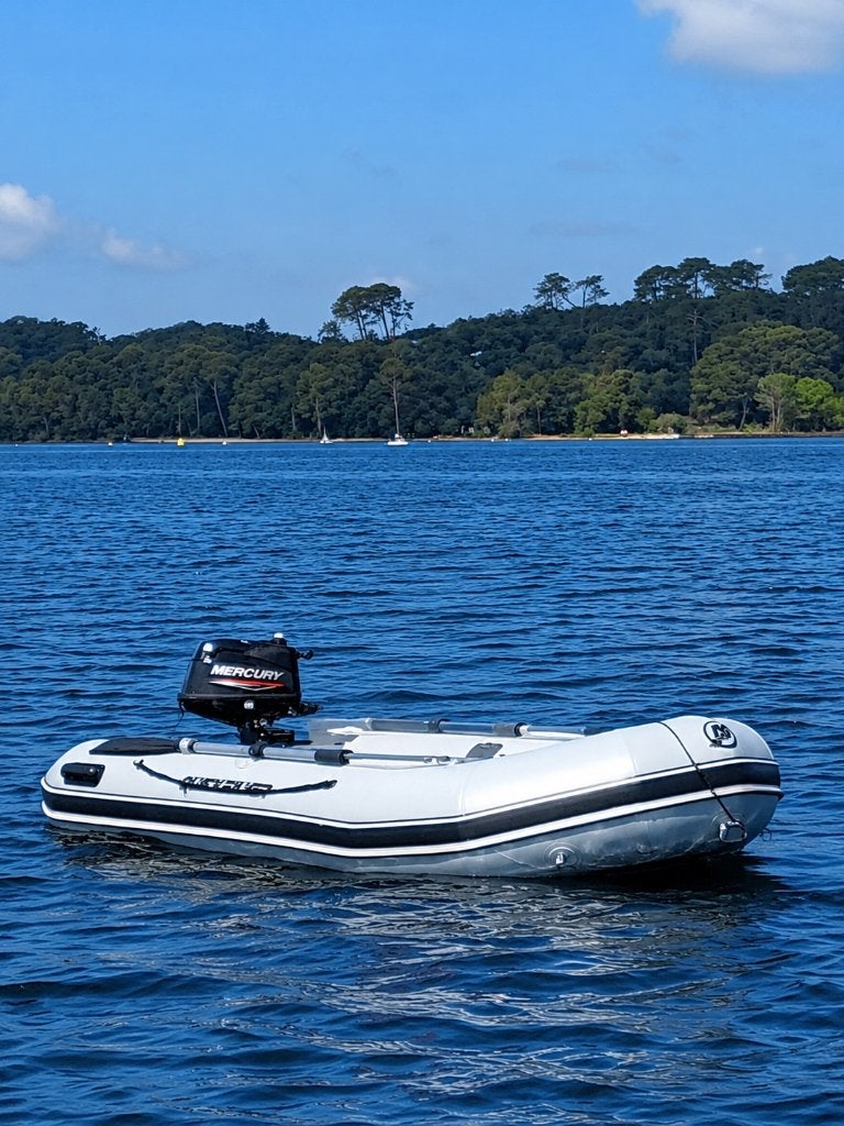 Quicksilver Sport 320 Rubberboot + Mercury 6 PK, Watersport en Boten, Ophalen, Zo goed als nieuw, Buitenboordmotor, Mercury