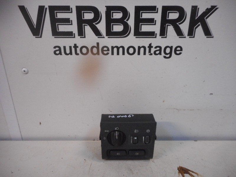 INTERRUPTEUR D'ECLAIRAGE Volvo V40 (VW) (30613945), Info@volvocars.com, Volvo Car Germany GmbH, Siegburger Straße 229
50679  Köln, DE
