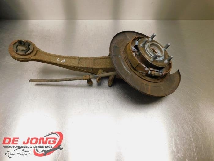 Fusee links-achter van een Citroen C-Crosser, Gebruikt, -, Ophalen of Verzenden, -