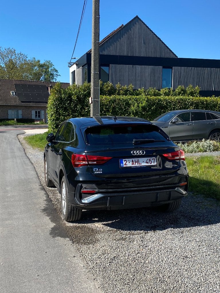 Audi Q3 Sportback 45 TFSI e (ZWART) - vraagprijs: 28500,-, Auto's, Automaat, 4 deurs, Zwart, 1395 cc