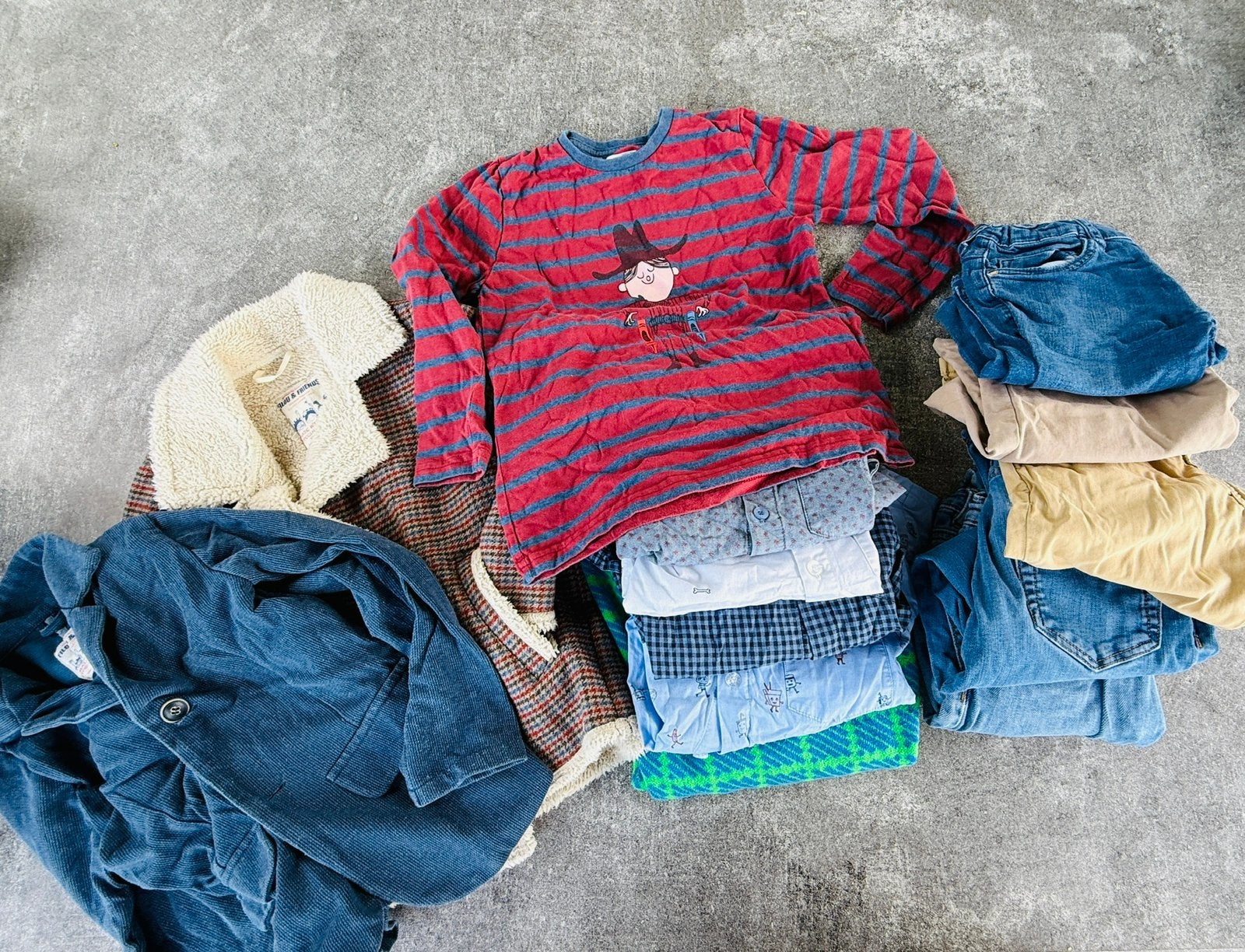 Grand lot de vêtements de marque pour garçons de 7 à 12 ans, Enlèvement, Comme neuf