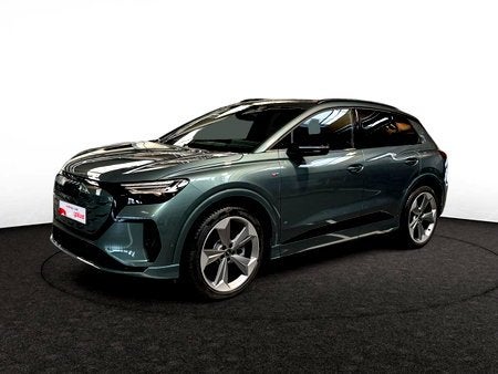 Audi Q4 e-tron 82 kWh Performance Corporate S, Auto's, Elektrisch, Q4 e-tron, SUV of Terreinwagen, Parkeersensor