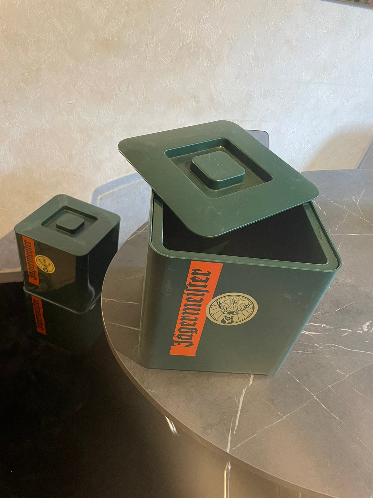Bac à glaçons Jägermeifter, Enlèvement, Utilisé