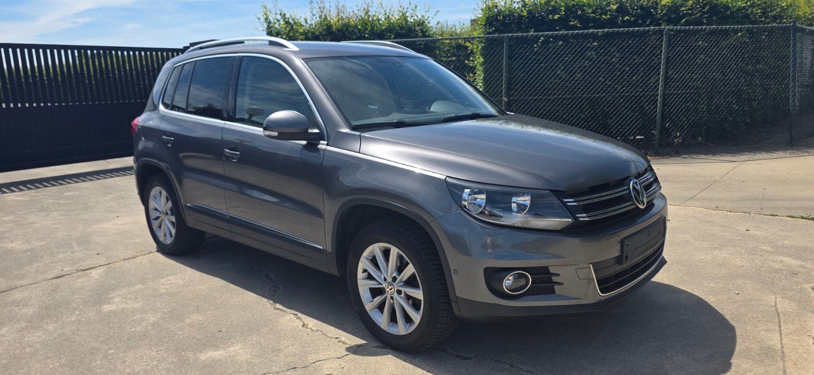 VW Tiguan 2.0TDI DSG 210pk 4x4, Autos, Volkswagen, Cuir, Euro 5, Achat, Capteur de lumière