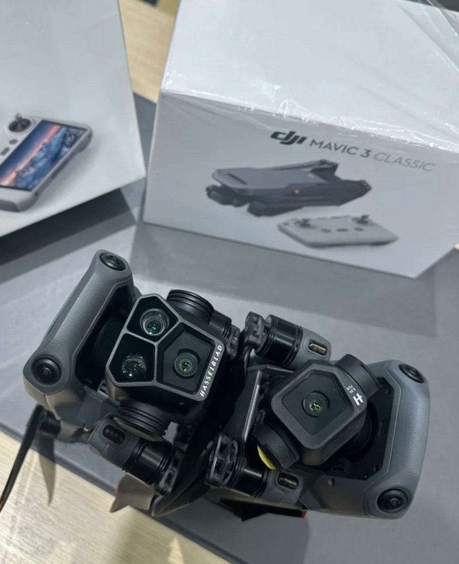 DJI Mavic 3, Audio, Tv en Foto, 30 tot 45 minuten, Ophalen of Verzenden, Zo goed als nieuw, DJI